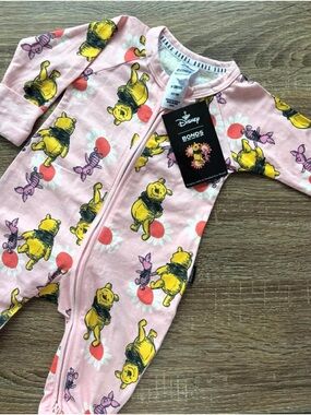Bonds Pink Winnie the Pooh Zip Footie Pajamas